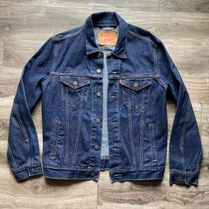 Mens Levi dark denim jacket